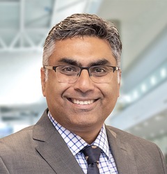 25 - FOTO Dr. Vikas